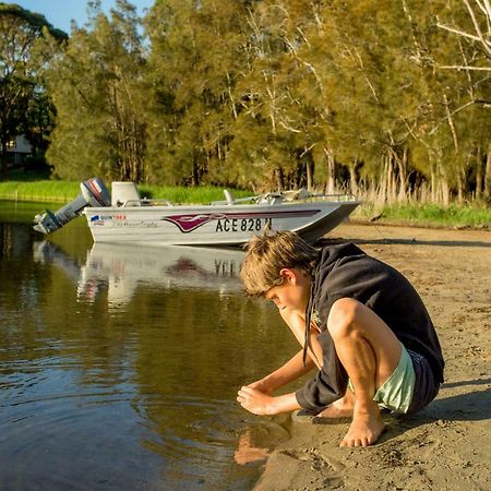 Big4 Wallaga Lake Holiday Park Bermagui Bagian luar foto