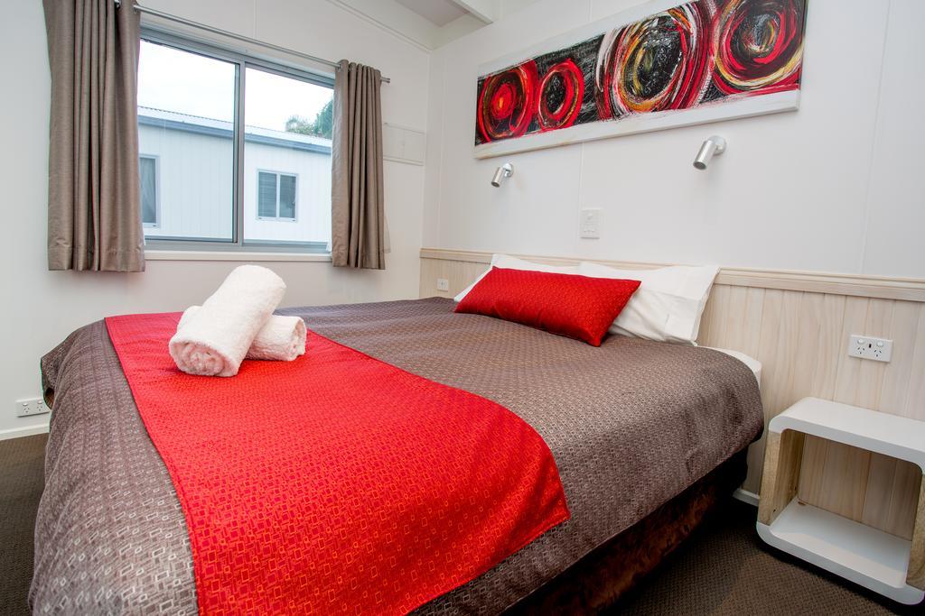 Big4 Wallaga Lake Holiday Park Bermagui Bagian luar foto